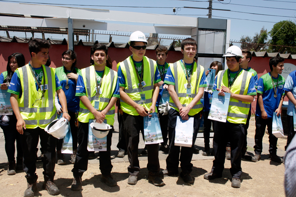 Primer lugar: Instituto Cumbre de Cóndores de Renca: Brayan Fuentes, Kevin Vidal, Ignacio Salazar, David Monsalva e Ignacio Villalobos.