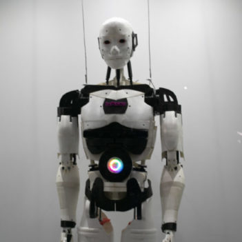 NOSOTROS ROBOTS: Un recorrido virtual por la historia de la robótica y su impacto en nuestras vidas
