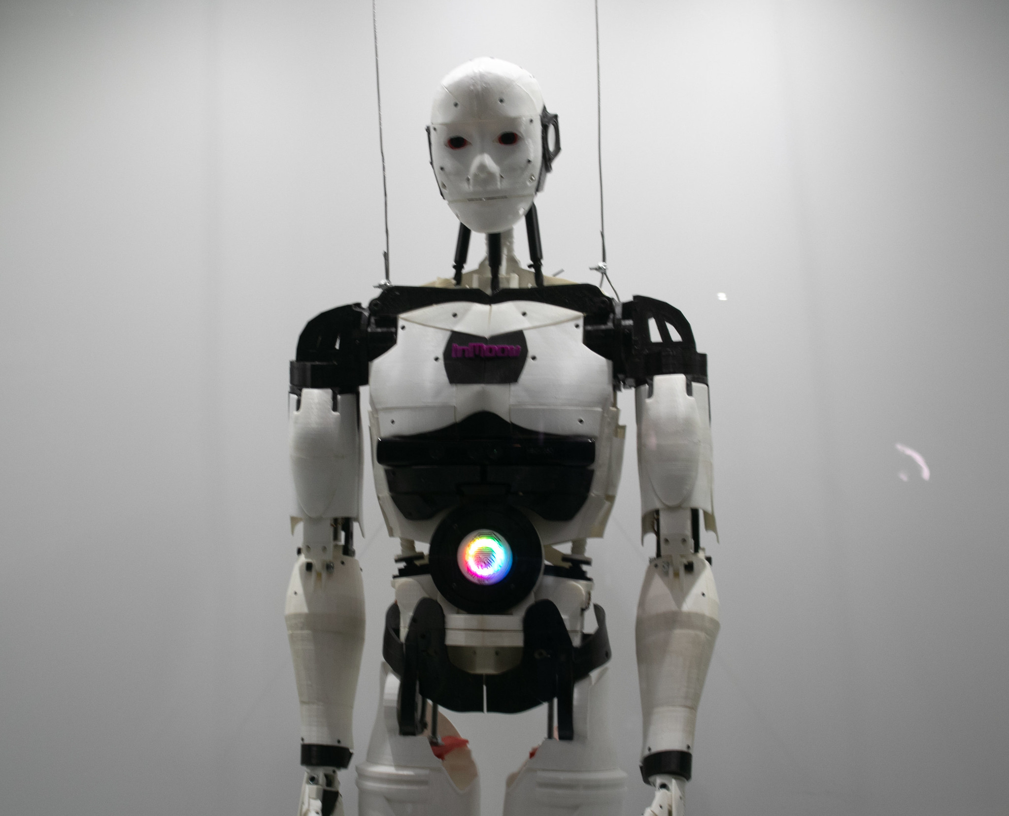 NOSOTROS ROBOTS: Un recorrido virtual por la historia de la robótica y su  impacto en nuestras vidas | Fundación Telefónica | Chile