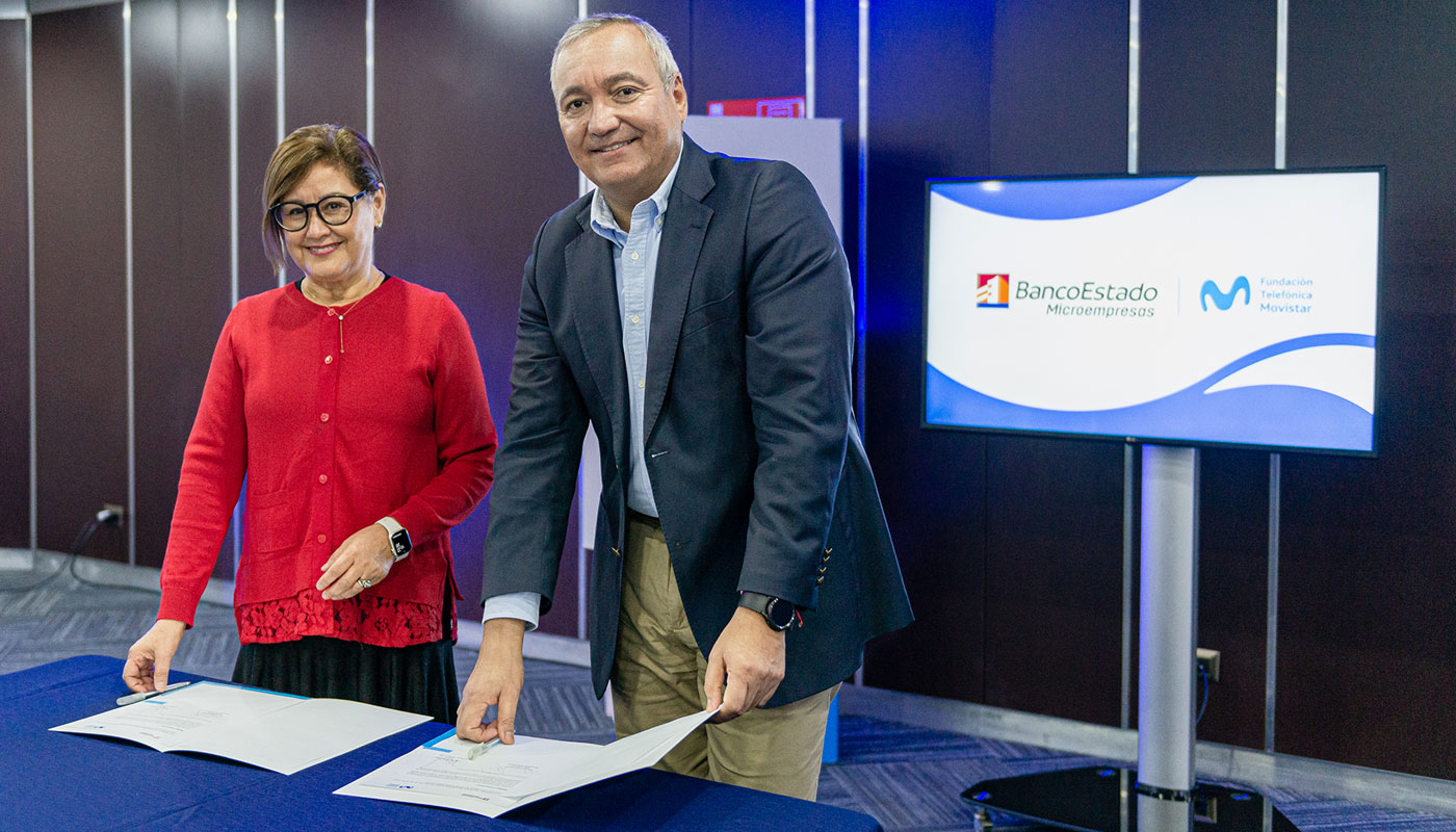 BancoEstado Microempresas y Fundación Telefónica Movistar firman acuerdo que impactará a más de 1.500 personas con formación digital